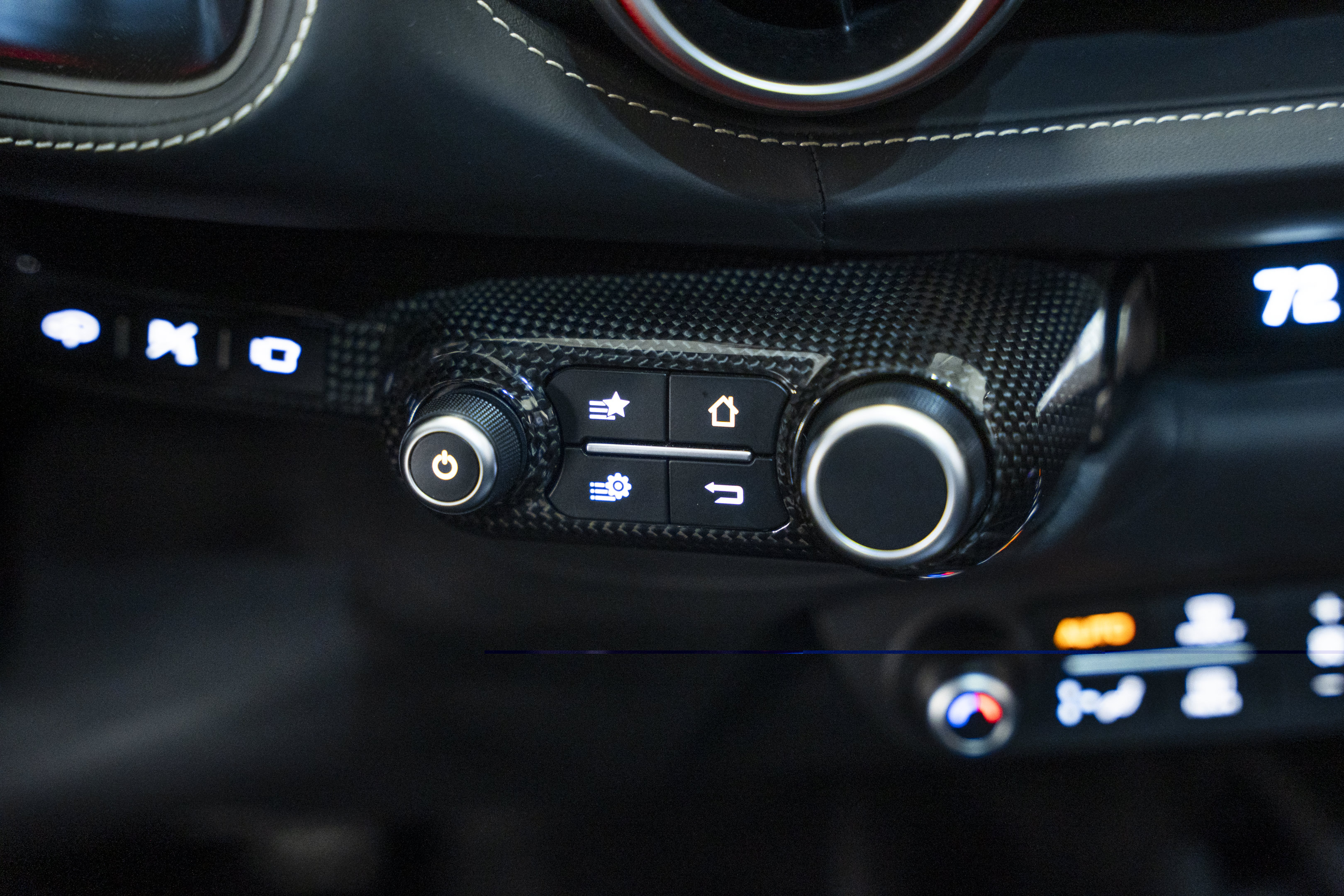 Used 2019 Ferrari 812 Superfast RWD image 39