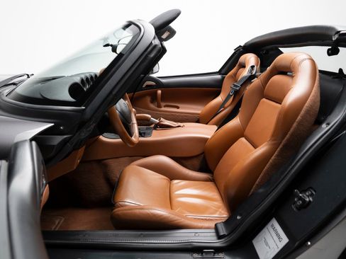 Used 2002 Dodge Viper RT/10 RWD image 16