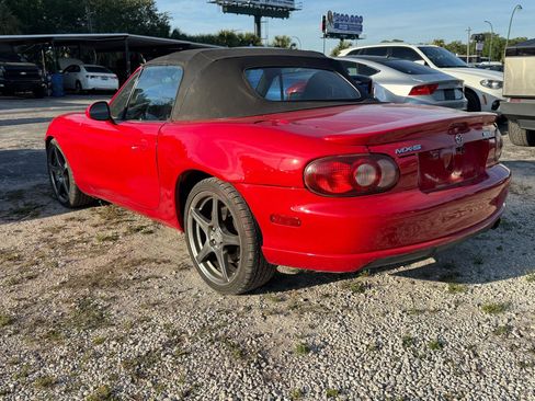 Used 2004 MAZDA MX-5 Miata MAZDASPEED RWD image 2