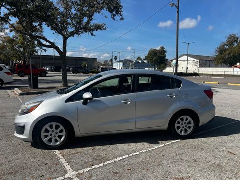 Used 2016 Kia Rio LX image 8