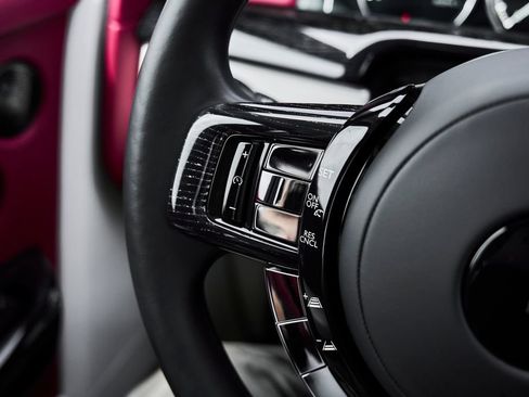 Used 2023 Rolls-Royce Phantom Sedan RWD image 75