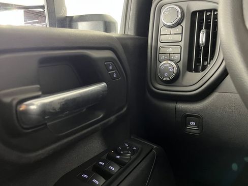 Used 2024 GMC Sierra 2500 Pro image 24