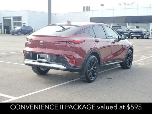 Used 2025 Buick Envista Sport Touring w/ Convenience I Package image 3