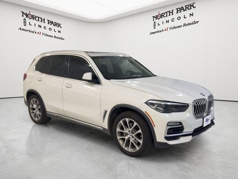Used 2019 BMW X5 xDrive40i w/ Premium Package 2 AWD/4WD image 7