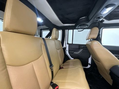 Used 2013 Jeep Wrangler Unlimited Sport image 13