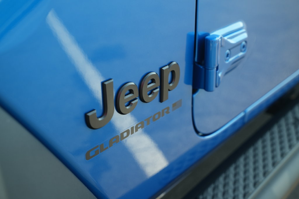 New 2026 Jeep Gladiator Sport AWD/4WD image 40