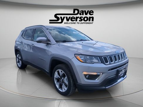 Used 2020 Jeep Compass Limited AWD/4WD image 3