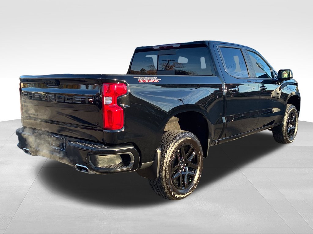 Used 2026 Chevrolet Silverado 1500 LT Trail Boss w/ Safety Package AWD/4WD image 6