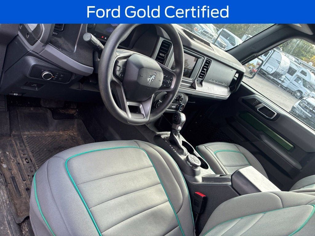 Used 2022 Ford Bronco 2-Door w/ Sasquatch Package AWD/4WD image 3