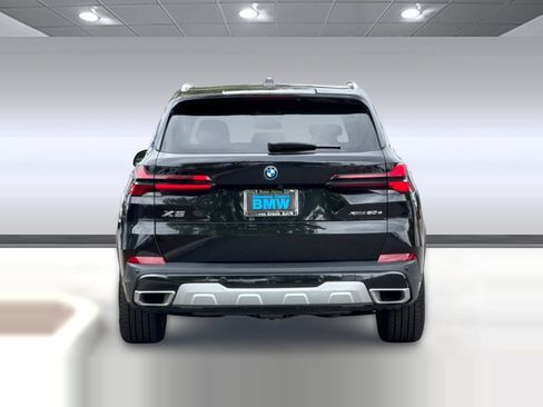 Used 2024 BMW X5 xDrive50e w/ Premium Package AWD/4WD image 10