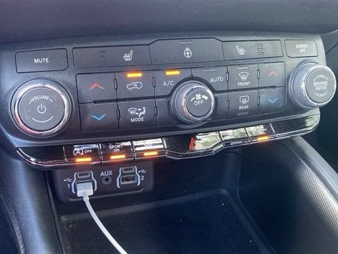 Used 2021 Dodge Durango GT AWD/4WD image 21