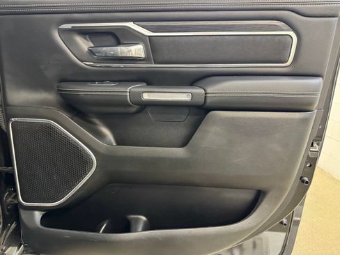 Used 2023 RAM 1500 Laramie AWD/4WD image 30