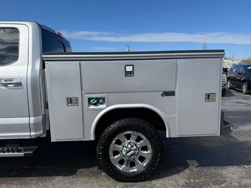 Used 2017 Ford F350 Lariat w/ Lariat Ultimate Package image 9