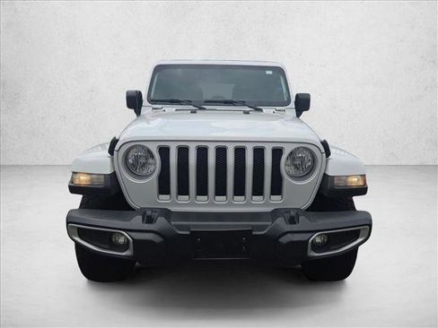 Used 2022 Jeep Wrangler Unlimited Sahara image 2