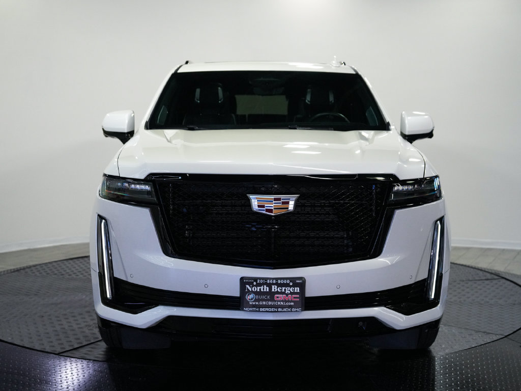 Used 2024 Cadillac Escalade Sport Platinum w/ LPO, Floor Liner Package AWD/4WD image 2