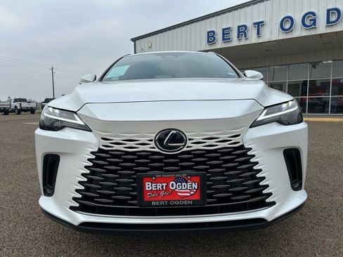 Used 2024 Lexus RX 350 w/ Technology Package image 2