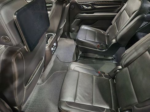 Used 2021 GMC Yukon Denali w/ Denali Premium Package AWD/4WD image 53