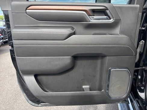 Used 2024 GMC Sierra 3500 Denali image 31