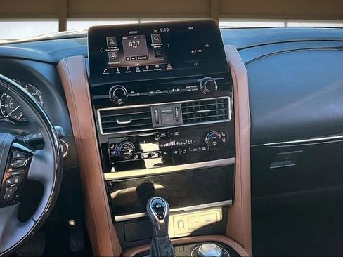 Used 2024 INFINITI QX80 Sensory w/ Cargo Package image 6