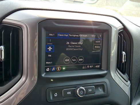 Used 2022 Chevrolet Silverado 1500 Custom w/ LPO, Dark Essentials Package AWD/4WD image 17