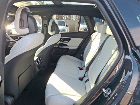 New 2026 Mercedes-Benz GLC 300 4MATIC image 6