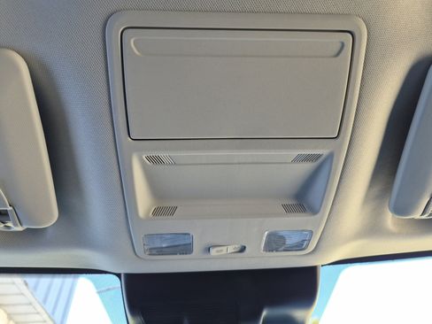 New 2025 Ford Maverick XL image 34