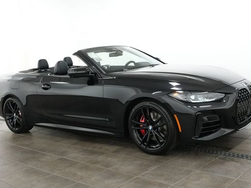 Used 2022 BMW M440i Convertible RWD image 8
