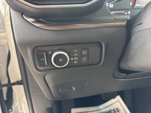 Certified 2023 Ford Explorer Limited w/ Limited Technology Package image 29