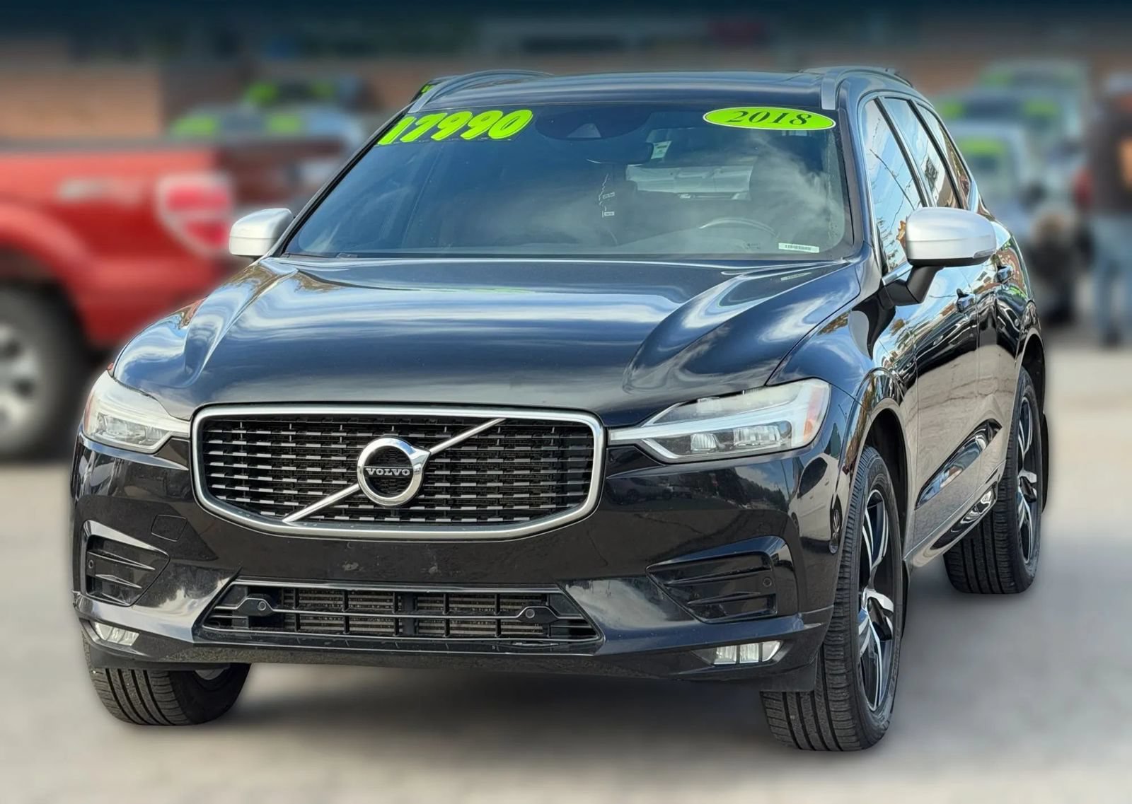 Used 2018 Volvo XC60 T5 R-Design w/ Convenience Package AWD/4WD image 3