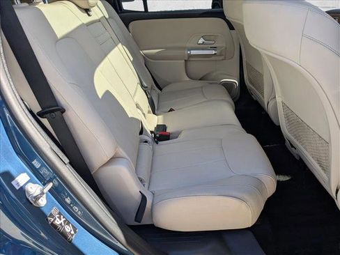 Used 2023 Mercedes-Benz GLB 250 image 20