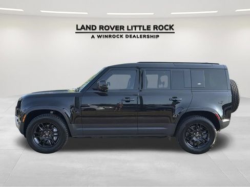 Used 2024 Land Rover Defender 110 S AWD/4WD image 6