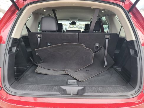 Used 2023 Honda Pilot EX-L image 4