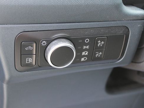 Used 2023 Ford Maverick XL FWD image 26