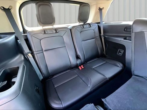 Used 2024 Lincoln Aviator Reserve RWD image 22