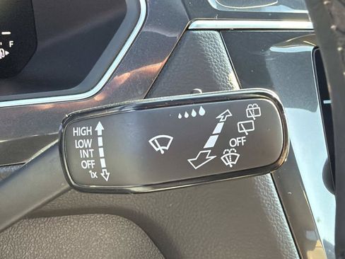 Certified 2024 Volkswagen Tiguan SE R-Line FWD image 26