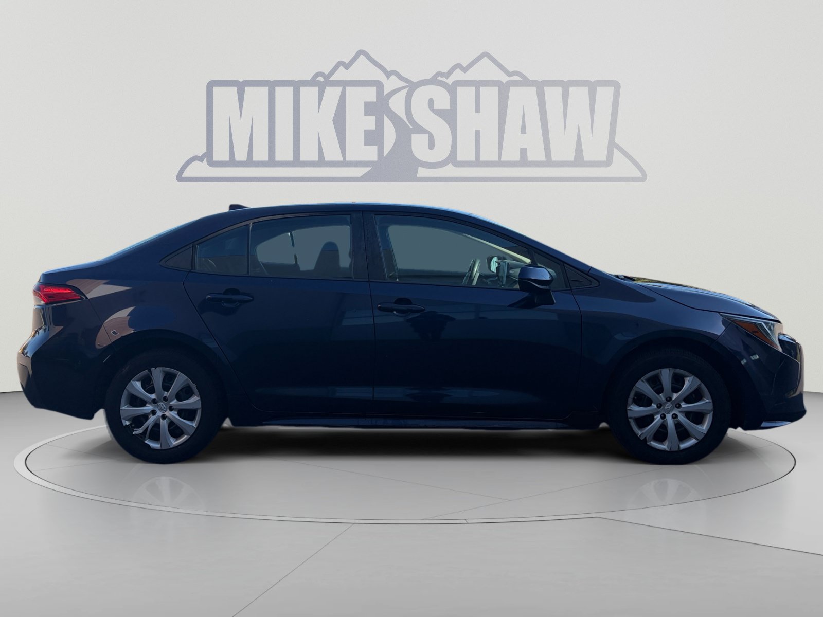Used 2020 Toyota Corolla LE FWD image 6