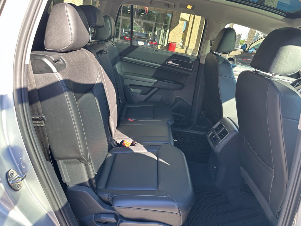 Used 2018 Volkswagen Atlas SEL AWD/4WD image 29