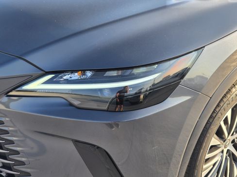 Used 2025 Lexus RX 350 Premium Plus w/ Accessory Package (Z1) FWD image 29