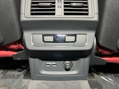 Used 2024 Audi SQ5 Premium Plus w/ Premium Plus Package image 14
