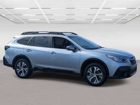 Certified 2022 Subaru Outback Limited w/ Popular Package #2 image 7