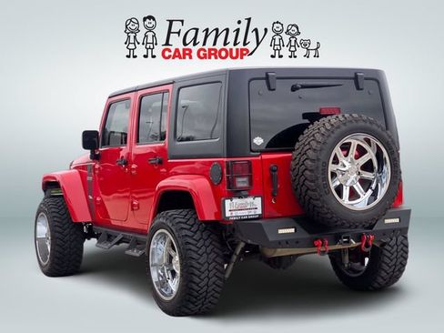 Used 2017 Jeep Wrangler Unlimited Sport AWD/4WD image 3