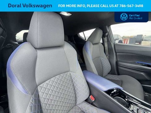Used 2021 Toyota C-HR XLE FWD image 27