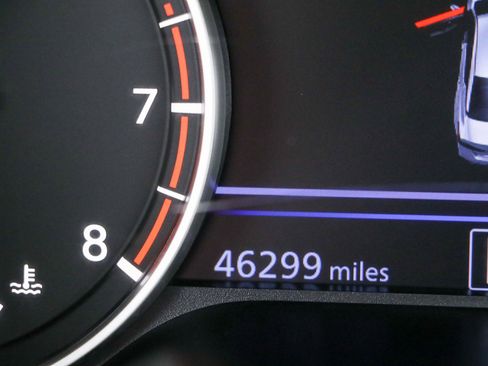 Used 2021 Nissan Altima 2.5 SR w/ SR Premium Package FWD image 16