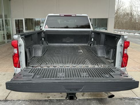 Used 2021 Chevrolet Silverado 2500 LT image 24