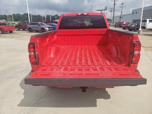 Used 2017 Chevrolet Silverado 1500 LT w/ All Star Edition AWD/4WD image 6