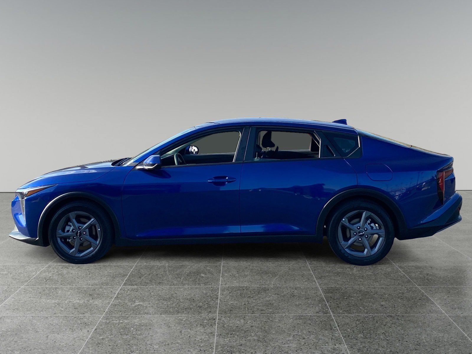 Used 2025 Kia K4 FWD image 2