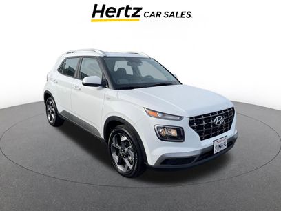 Used 2025 Hyundai Venue SEL