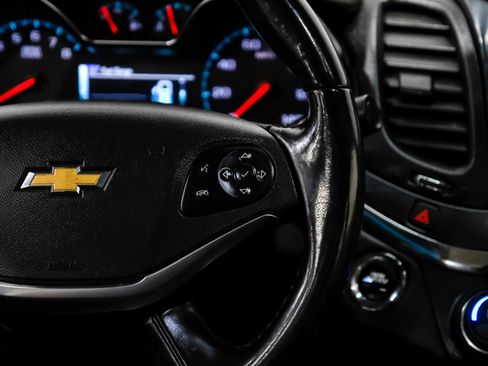 Used 2019 Chevrolet Impala Premier FWD image 19