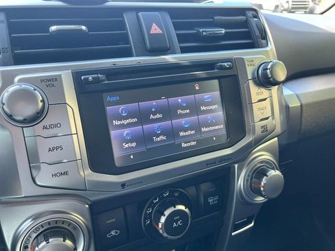Used 2017 Toyota 4Runner SR5 AWD/4WD image 30