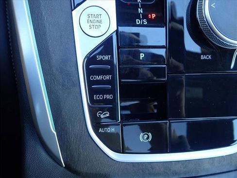 Used 2025 BMW X5 xDrive40i image 24